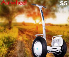 حتى بالمقارنة مع التقليدية وأنواع أخرى من الدراجات البخارية Airwheel، S5 Airwheel أكثر ملاءمة للاعبين الشباب للذهاب إلى البرية للسفر.