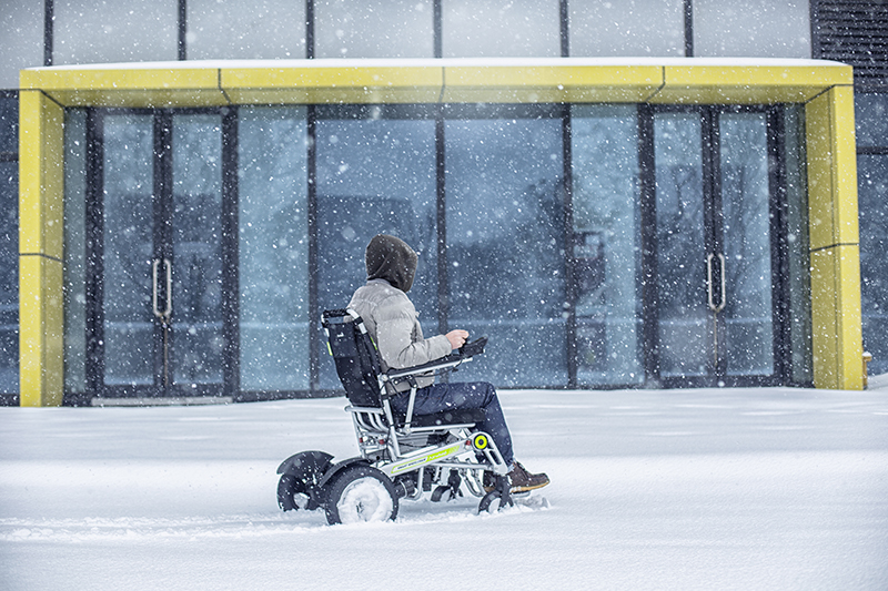 Airwheel H3S folding wheelchair