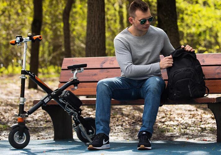  وبفضل بحوث السوق عالمية مفصلة، تلافي عيوب المنتجات المماثلة المنتجات Airwheel وأخذ المكانة الرائدة في السوق. واليوم، سيتم شرح التكنولوجيا المتطورة من Airwheel المريخ روفرز.